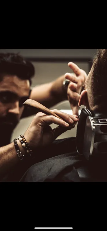 Axe & Hatchet Grooming Club — Barber shop in Toronto
